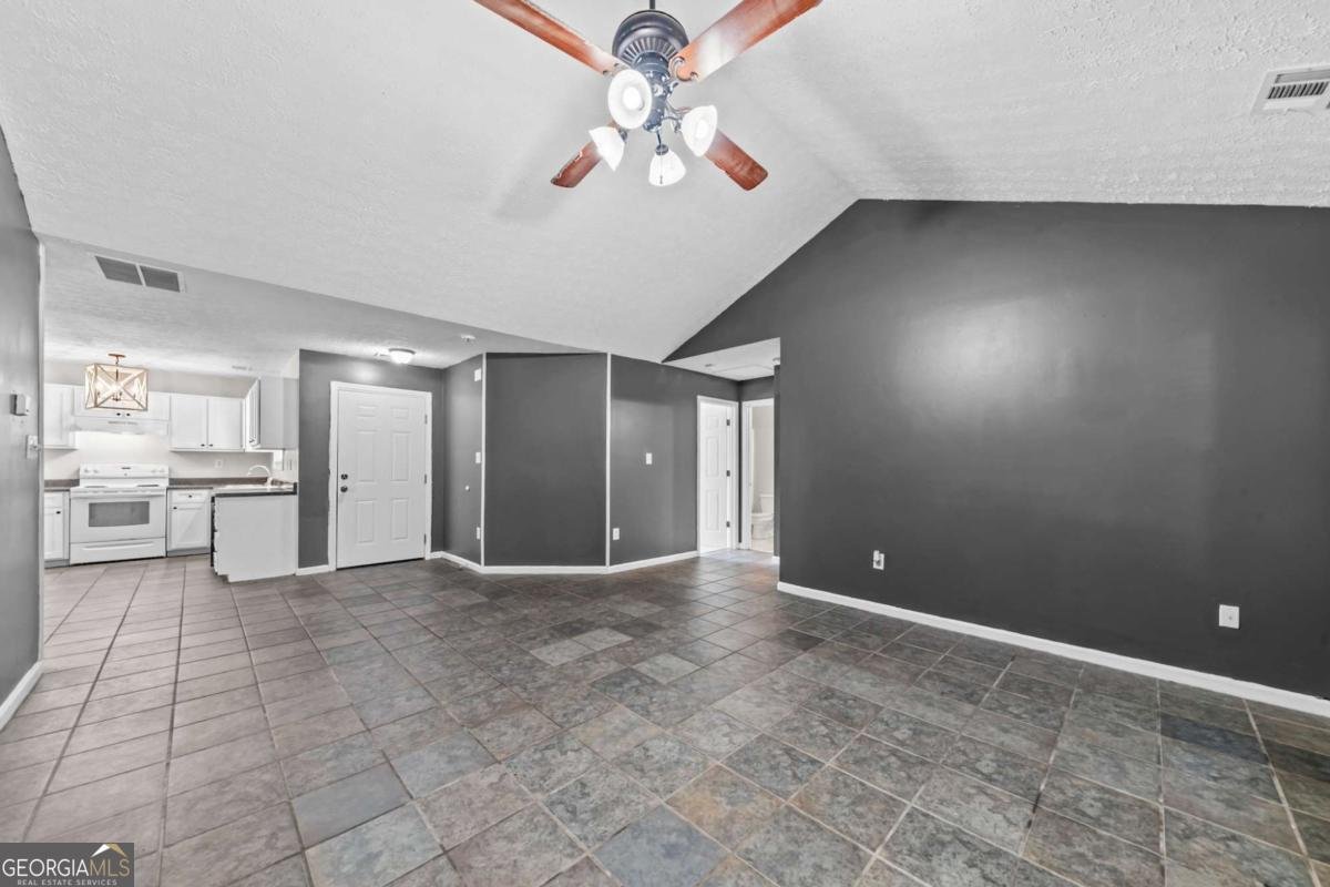 185 Jimmy Reynolds Drive Jefferson - Photo 7