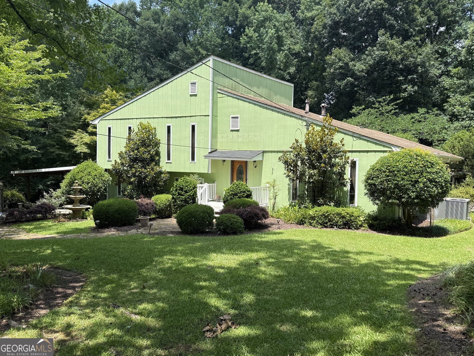 2880 Almand Court Conyers - main photo