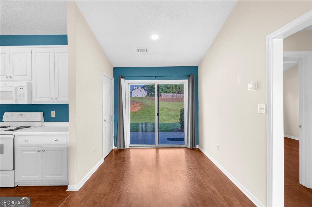 3033 Bentley Park Circle Gainesville - Photo 14