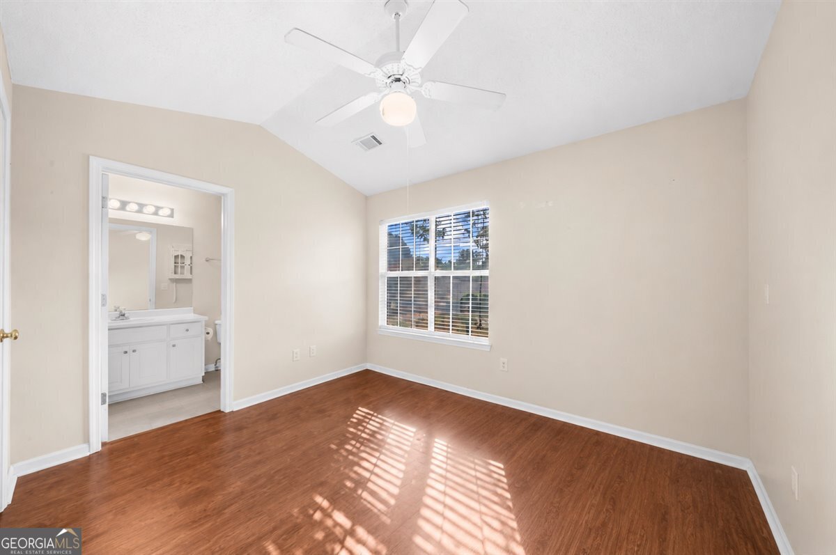 3033 Bentley Park Circle Gainesville - Photo 16