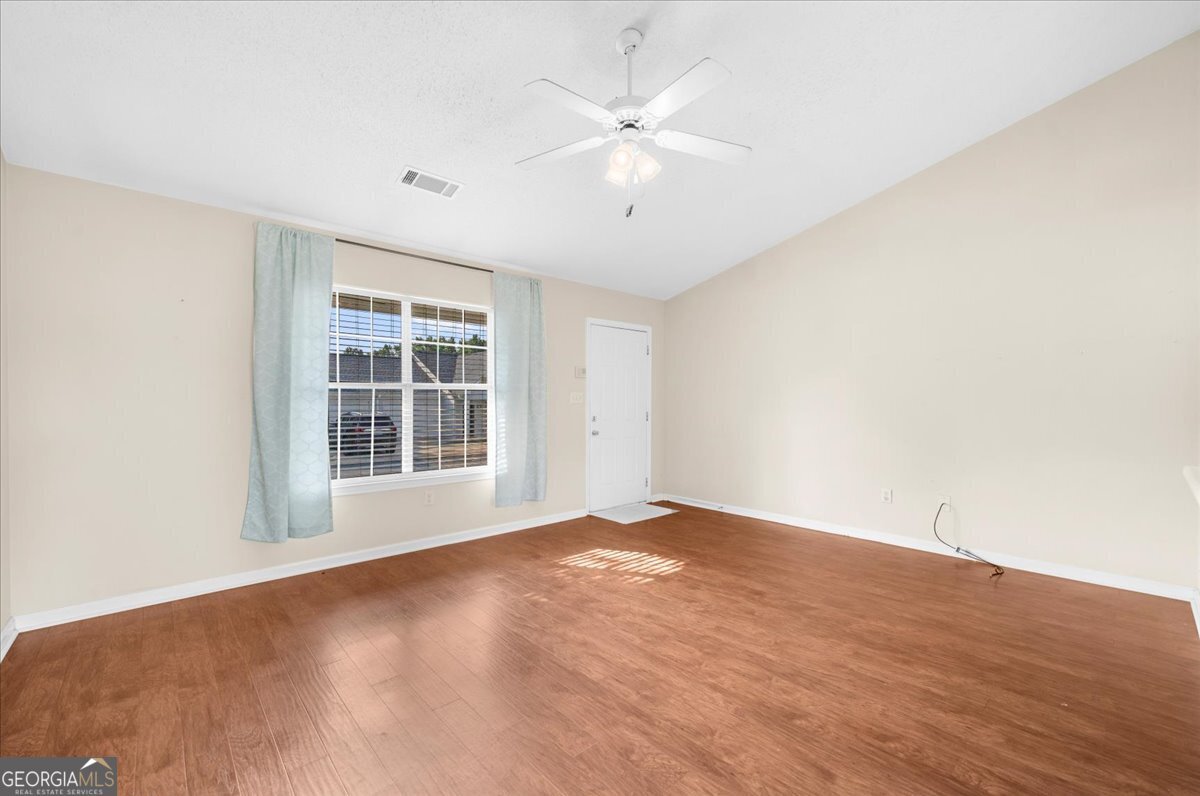 3033 Bentley Park Circle Gainesville - Photo 7