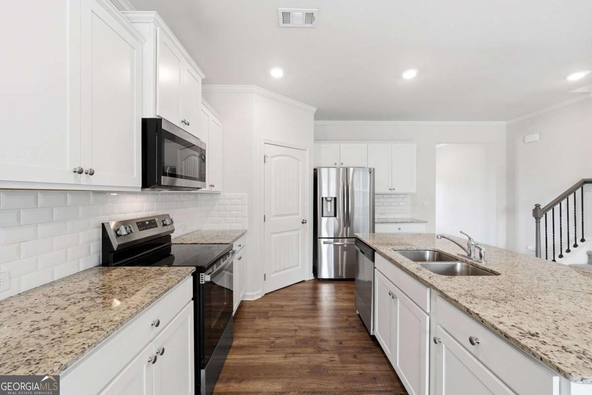 6000 Screech Owl Drive Flowery Branch - Photo 13