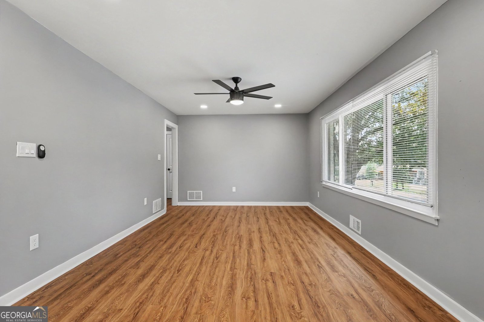 208 Silver Springs Circle Atlanta - Photo 19