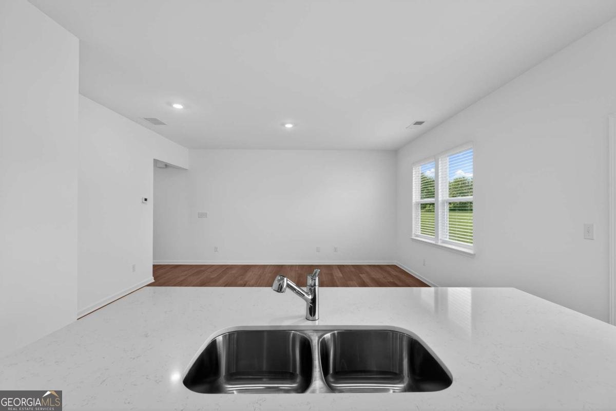 7 Gulfstream Drive Lagrange - Photo 7