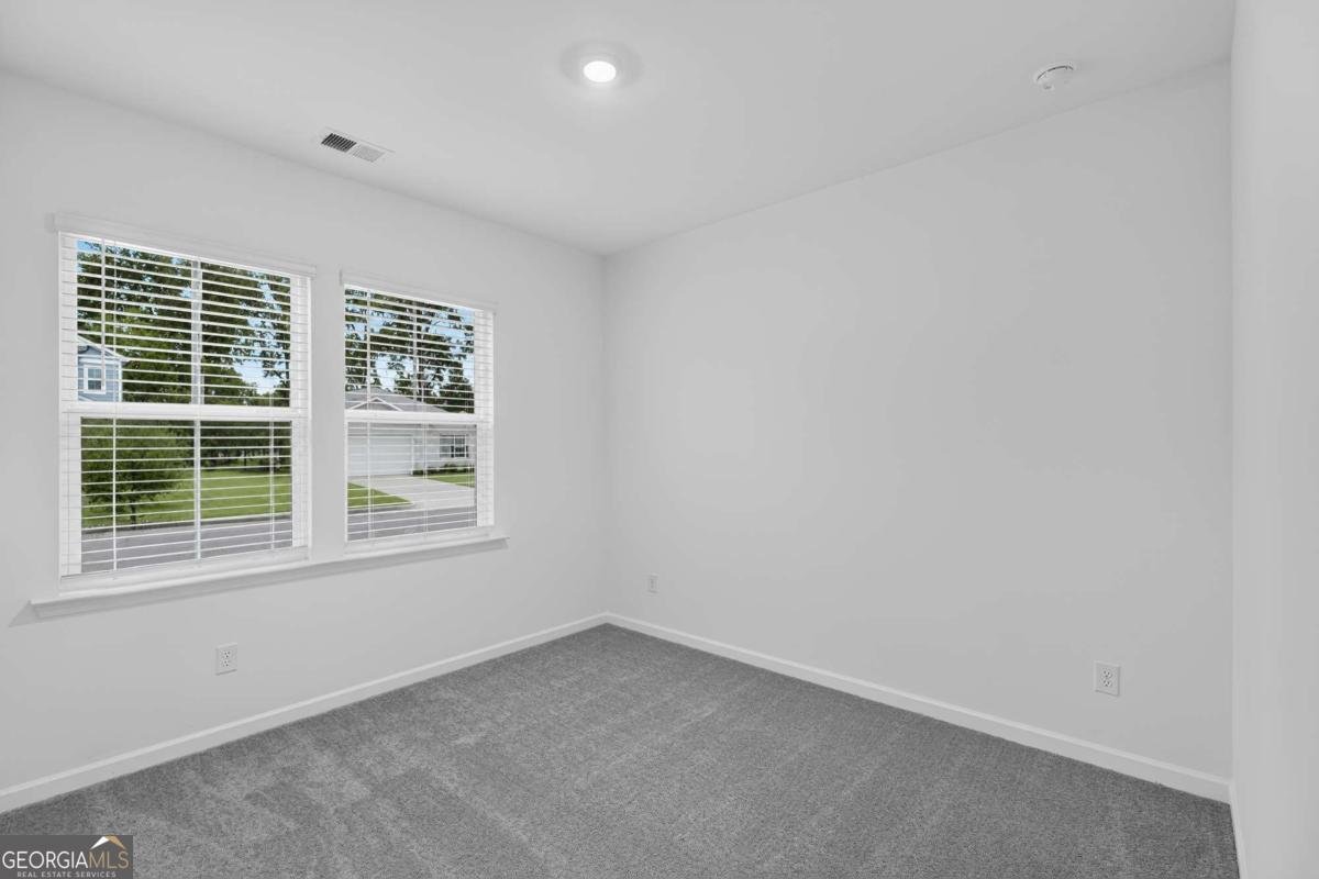 11 Gulfstream Drive Lagrange - Photo 14