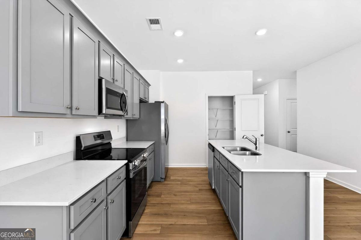 8 Gulfstream Drive Lagrange - Photo 6