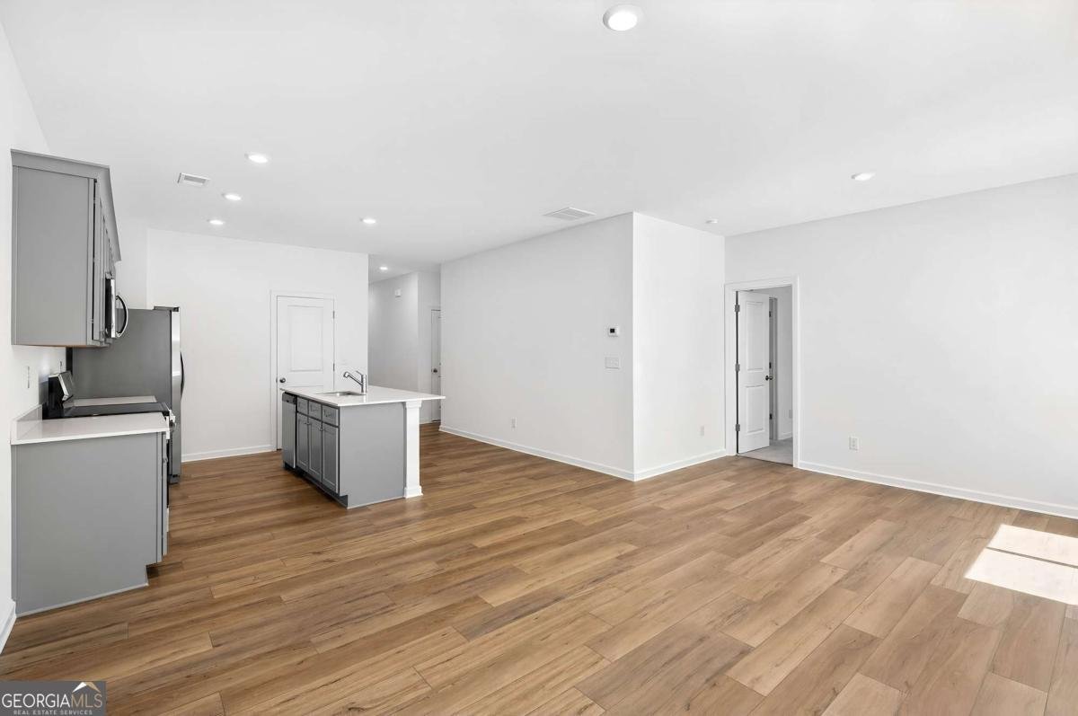 8 Gulfstream Drive Lagrange - Photo 9