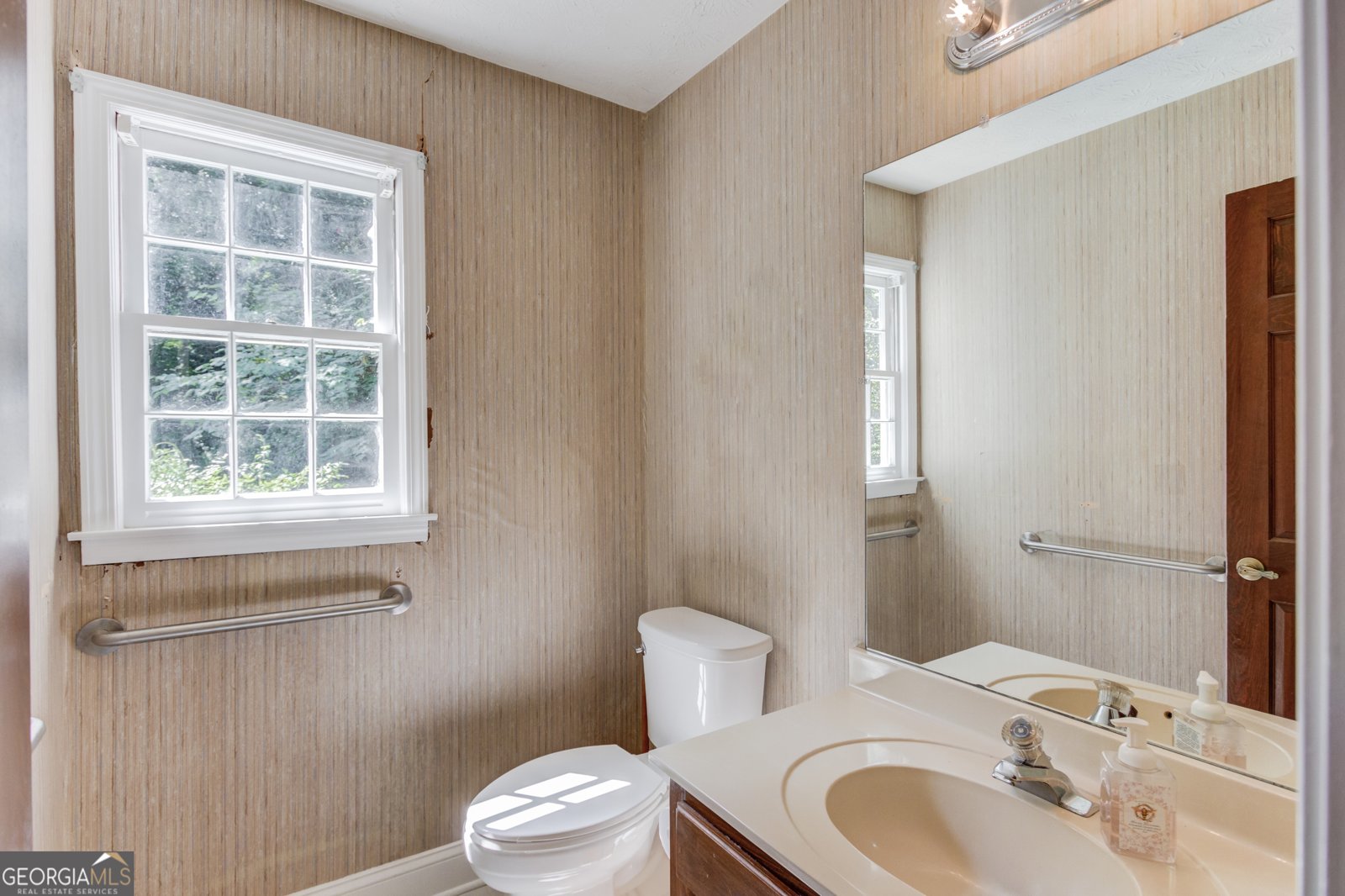 4948 Woodfall Drive Lilburn - Photo 15