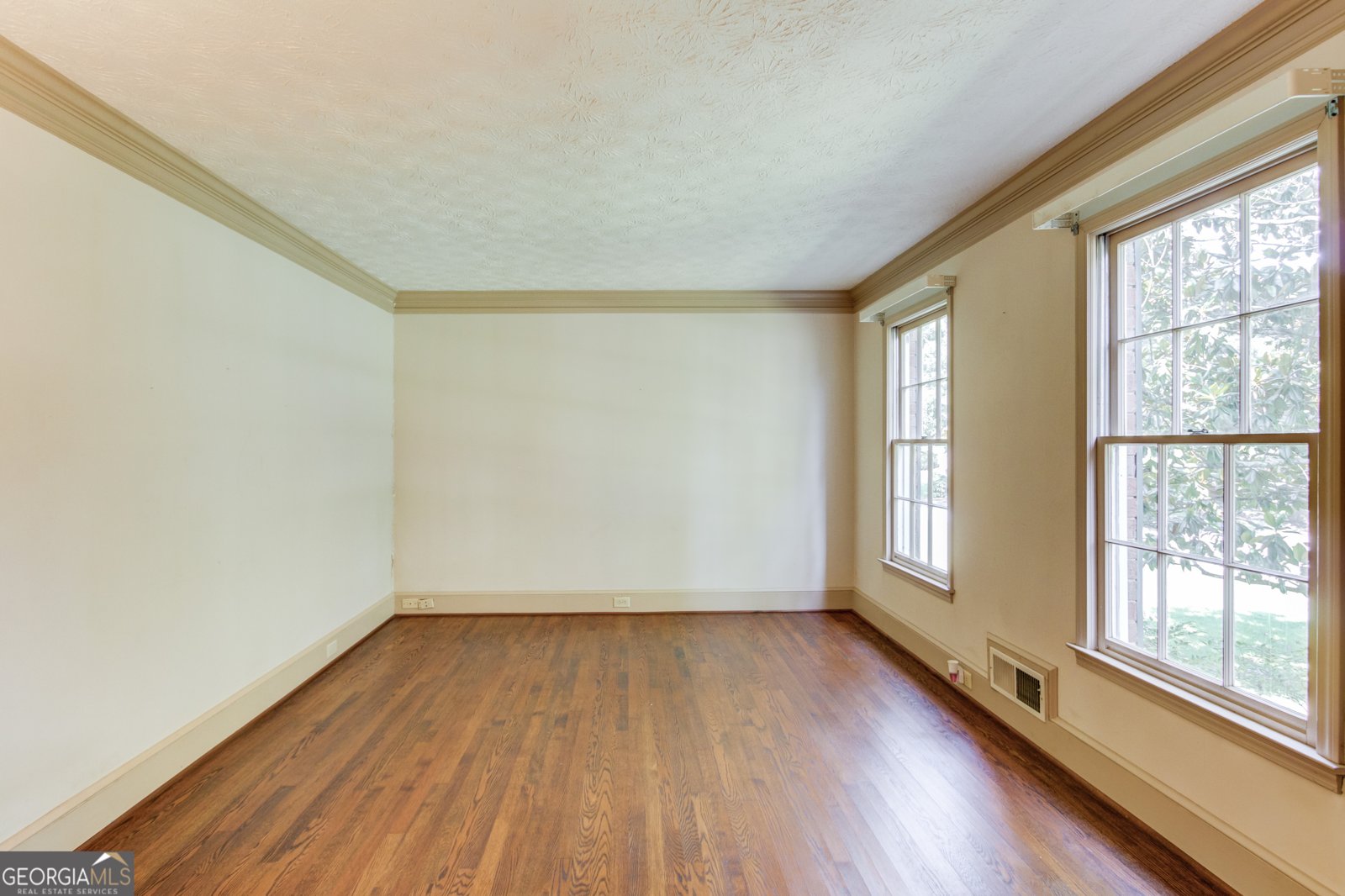 4948 Woodfall Drive Lilburn - Photo 7