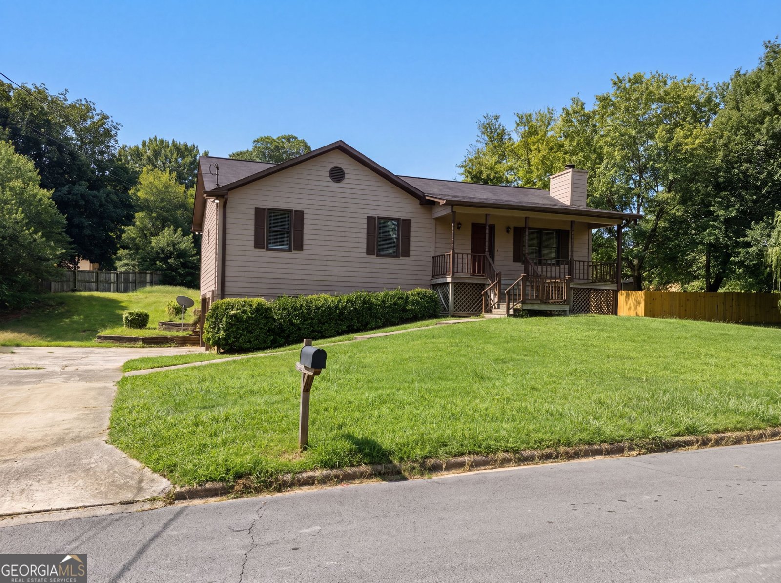 3 Eden Drive Rome - main photo