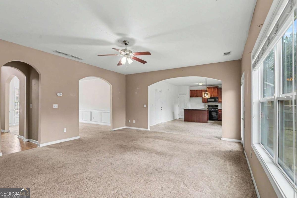 7969 Hawks Nest Trail Lithia Springs - Photo 11