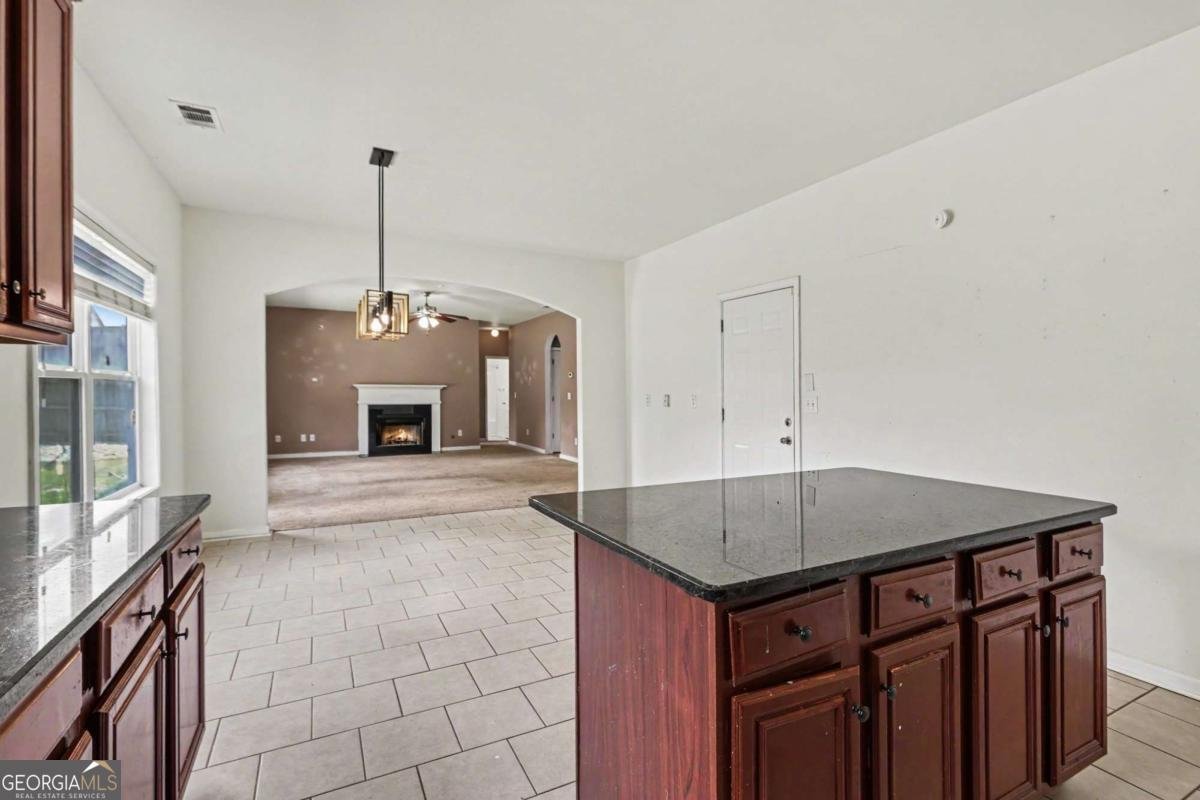 7969 Hawks Nest Trail Lithia Springs - Photo 13