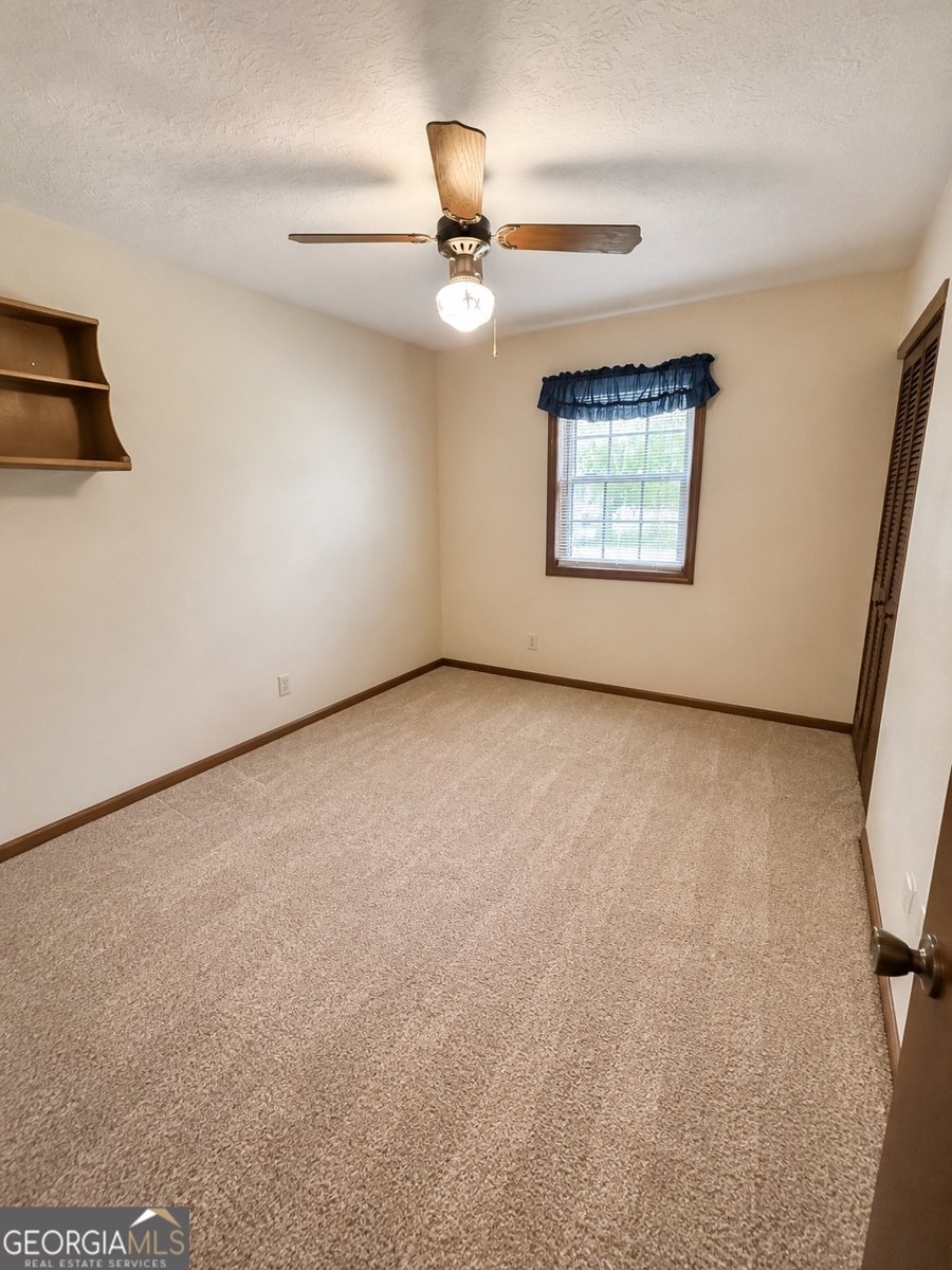 209 Ridge Run Stockbridge - Photo 10