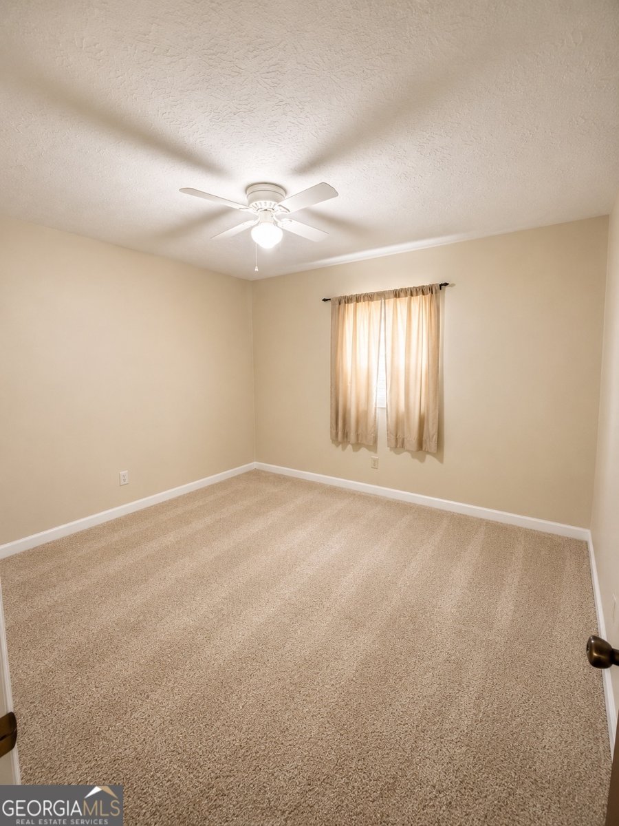 209 Ridge Run Stockbridge - Photo 13
