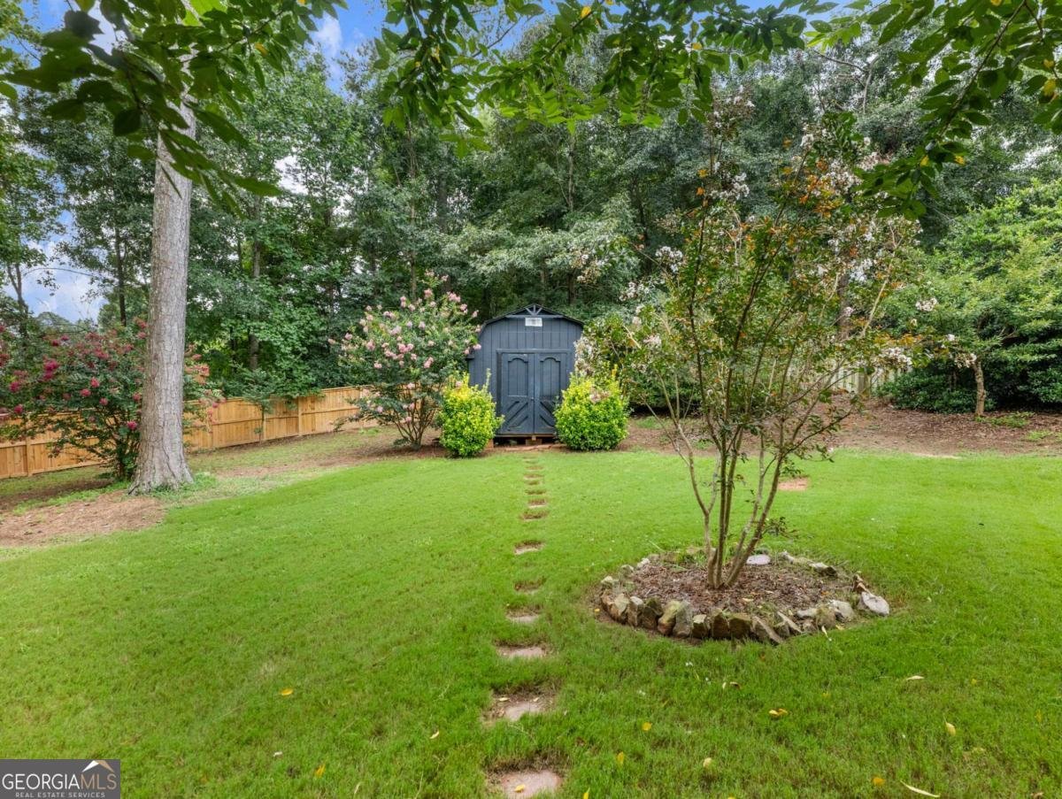 835 Winding Grove Lane Loganville - Photo 9