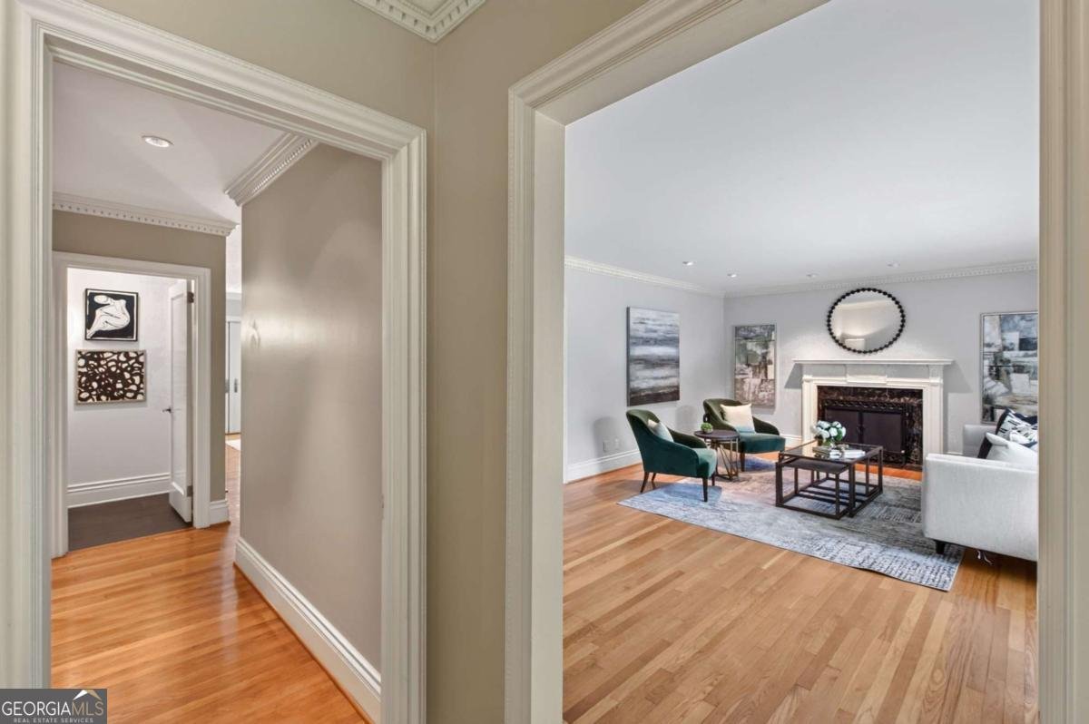 1040 Lindridge Drive Atlanta - Photo 6