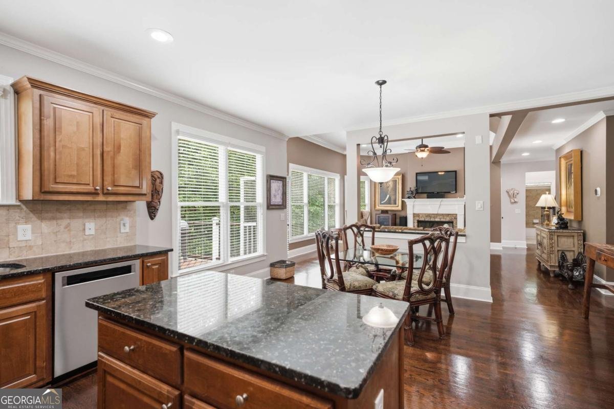 8525 Swiss Air Point Gainesville - Photo 20