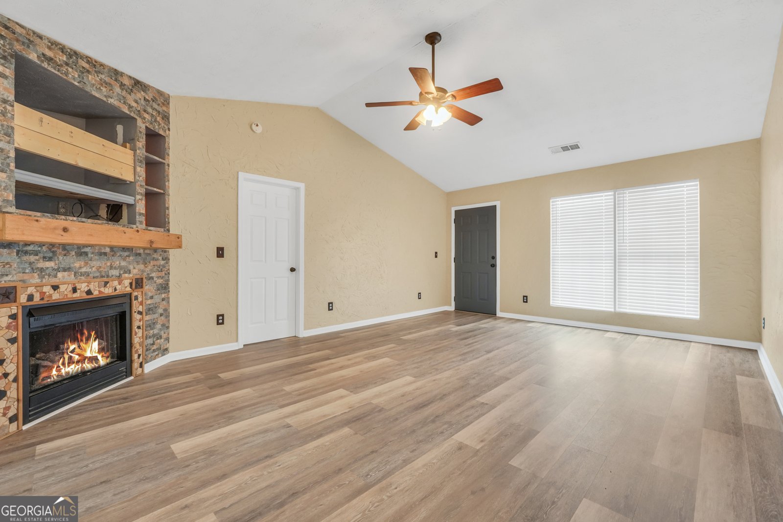 1203 Dried Creek Court McDonough - Photo 8