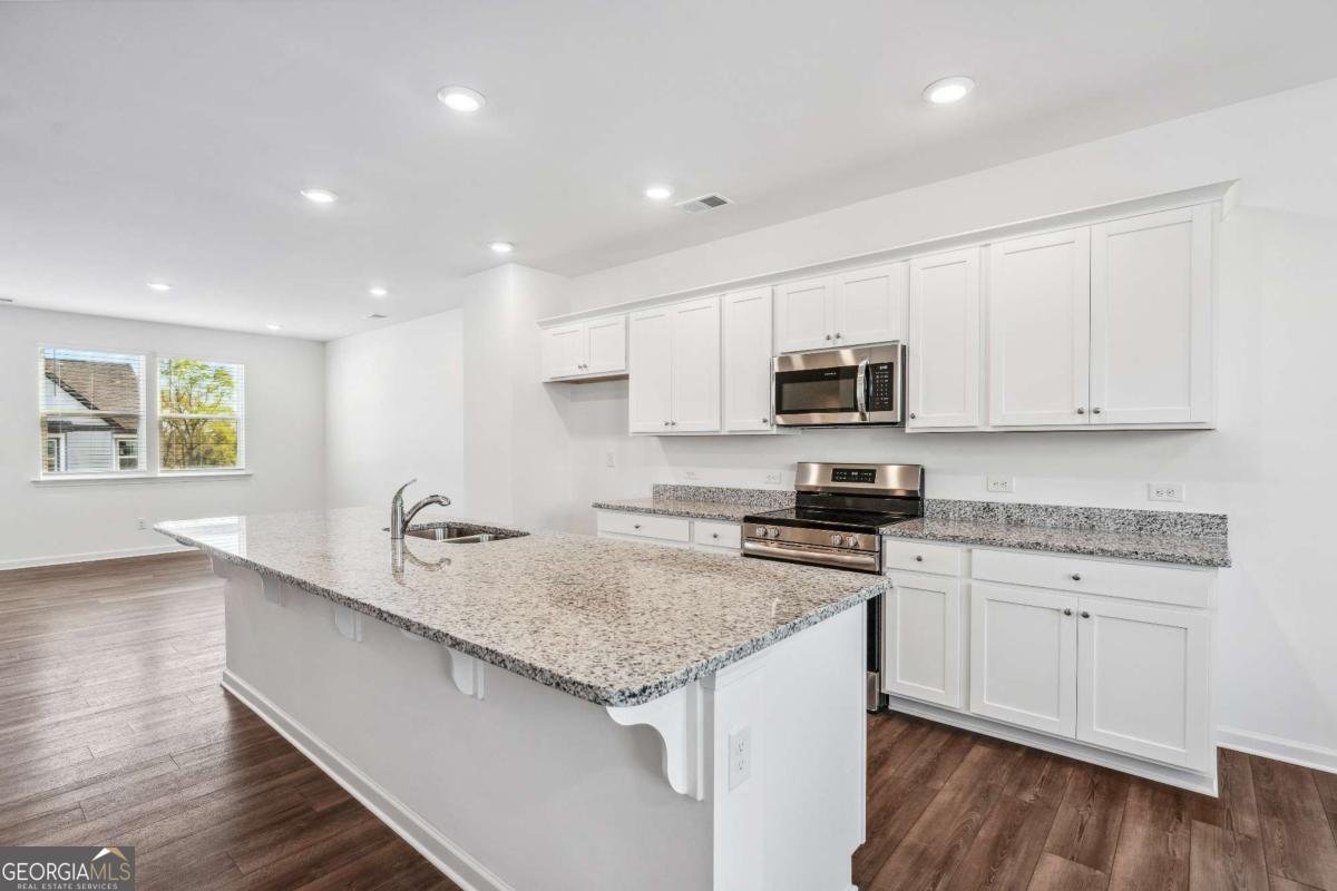 33 Constitution Avenue Pendergrass - Photo 6