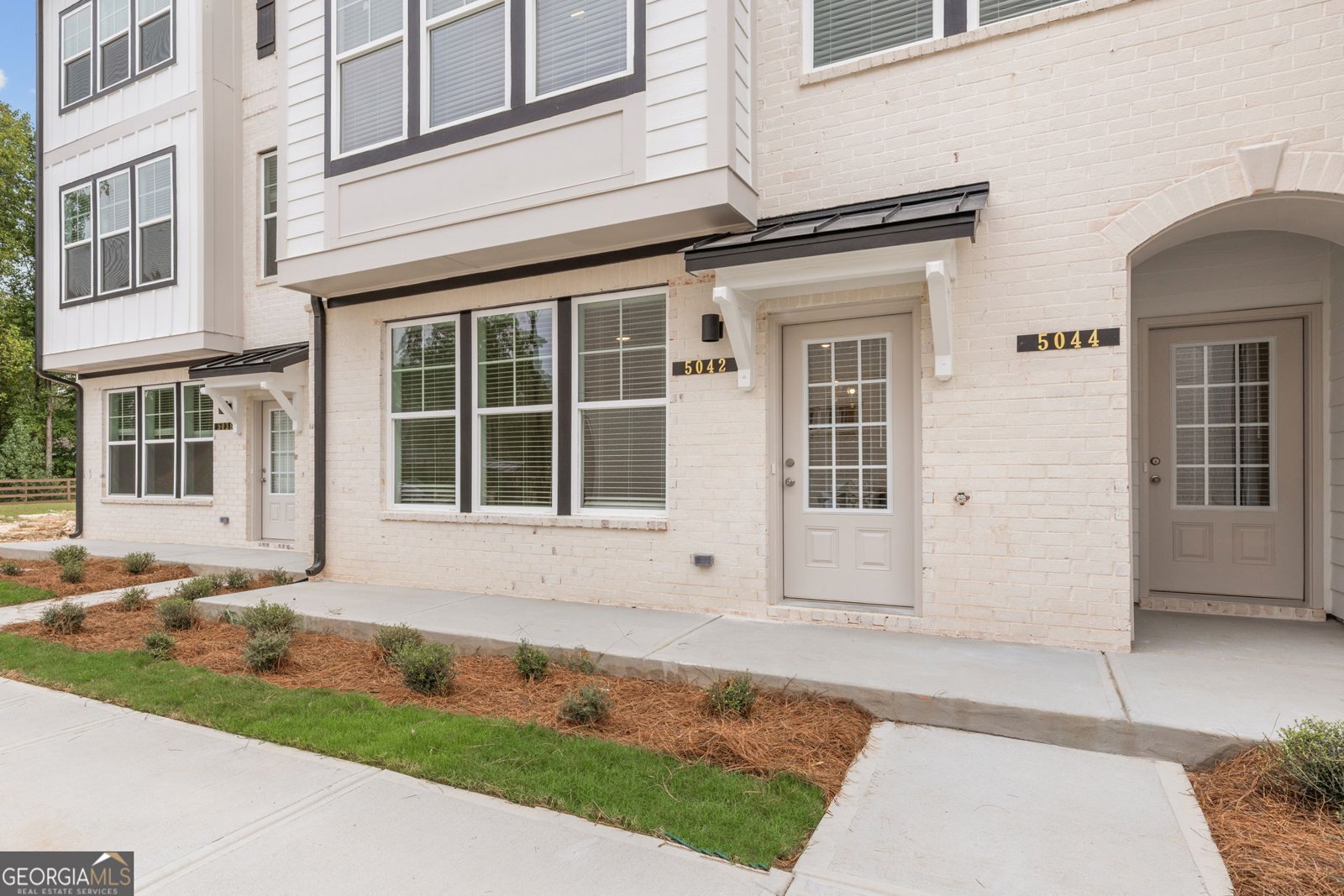 5042 Insperon Lane Peachtree Corners - Photo 6