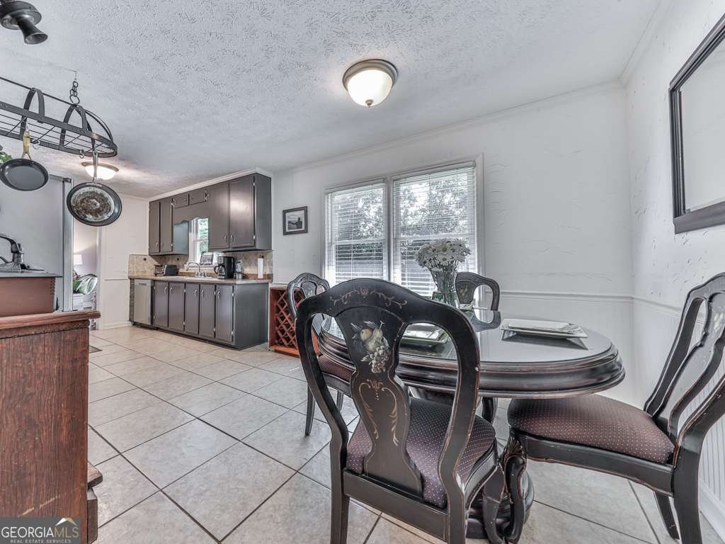 132 Little Brook Drive Woodstock - Photo 9