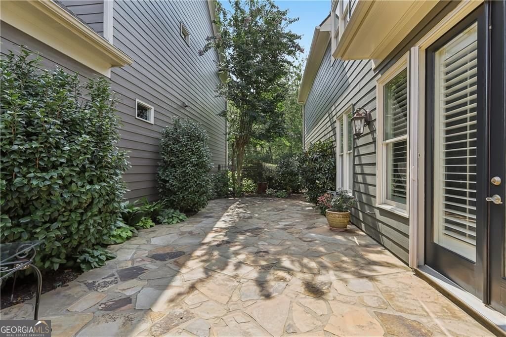 934 Grey Village Circle Marietta - Photo 20