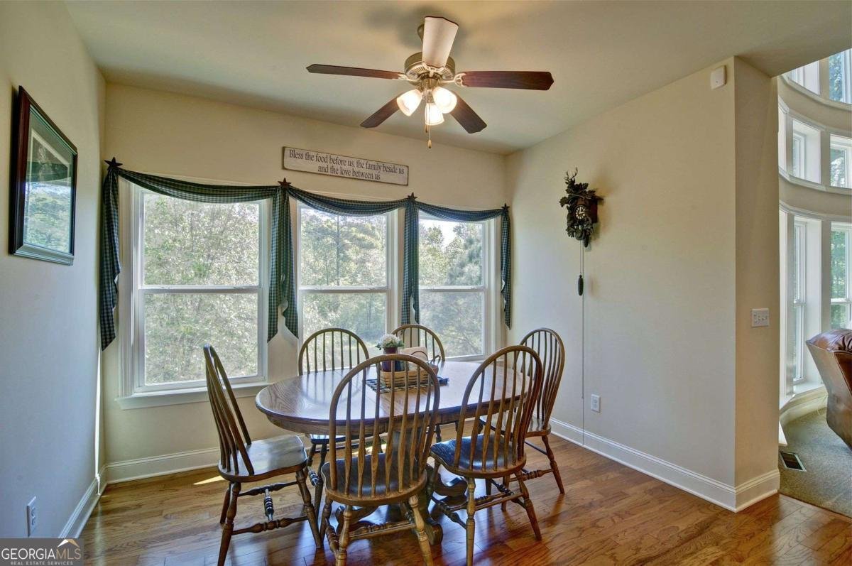 503 Lakeview Court Woodstock - Photo 29