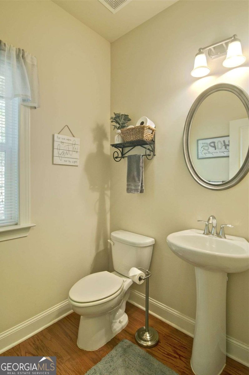 503 Lakeview Court Woodstock - Photo 30