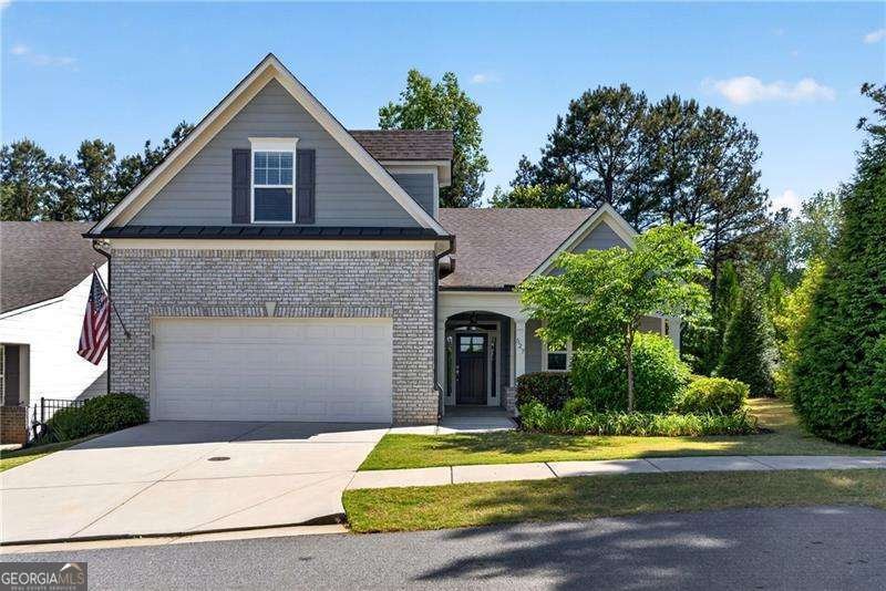 527 Margaret Lane Woodstock - main photo