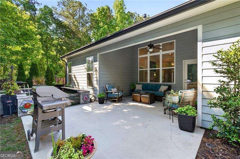 527 Margaret Lane Woodstock - Photo 31