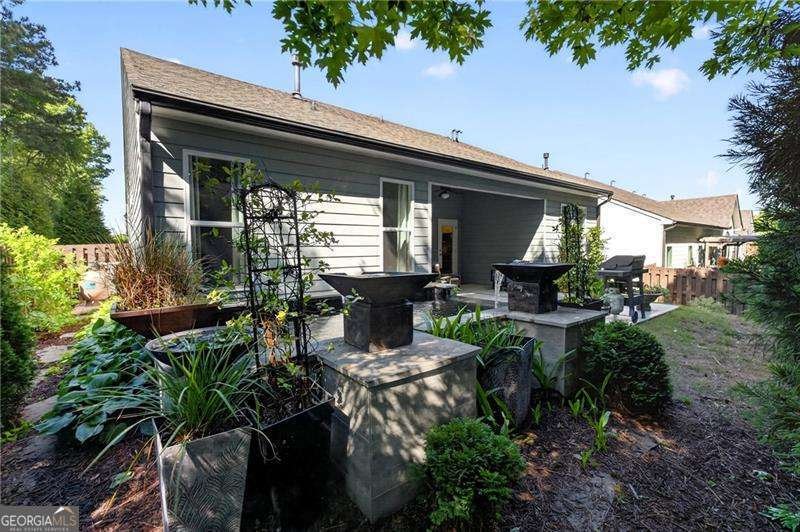 527 Margaret Lane Woodstock - Photo 32