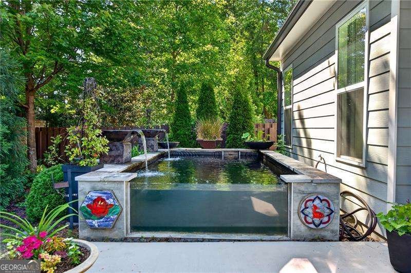 527 Margaret Lane Woodstock - Photo 33