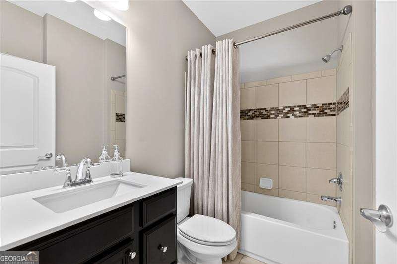 527 Margaret Lane Woodstock - Photo 9