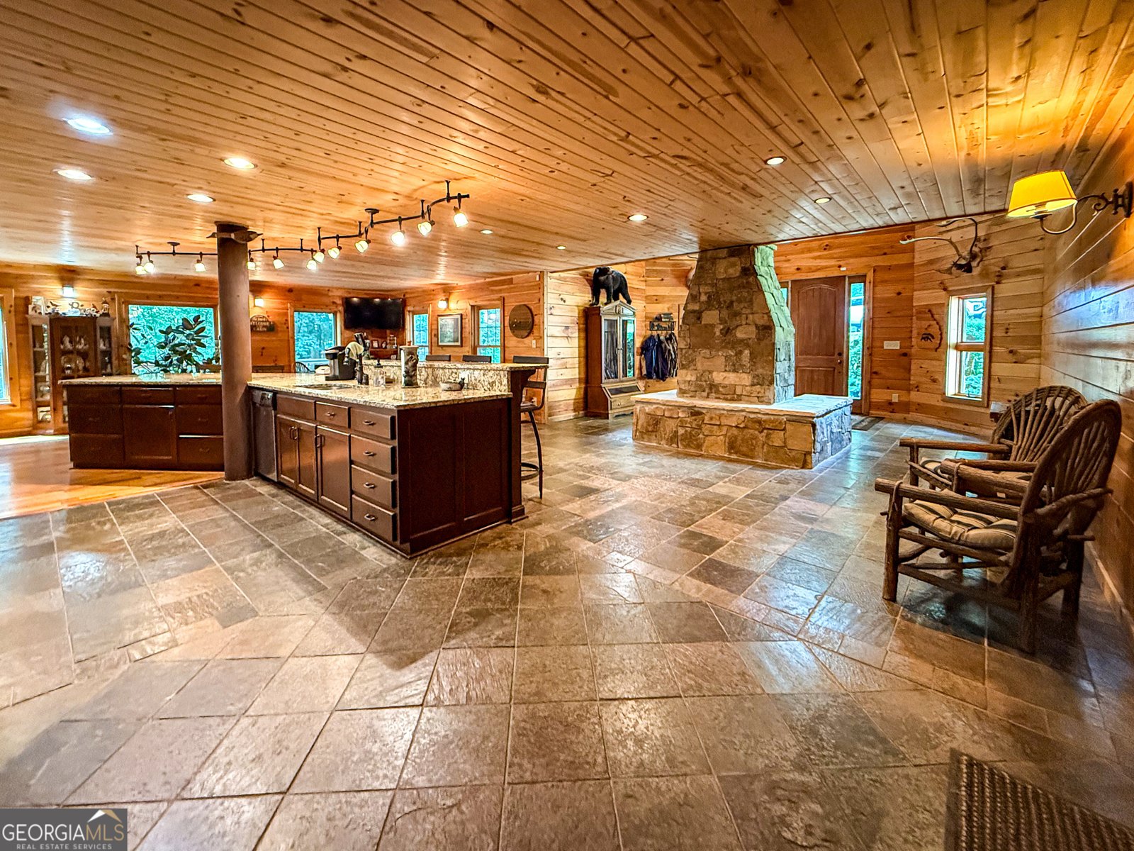 187 Still Water Way Demorest - Photo 7
