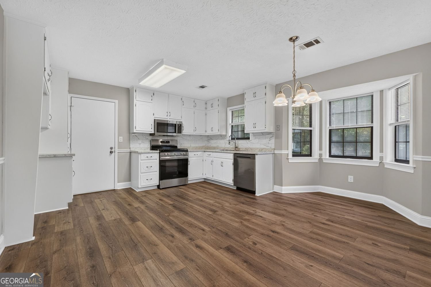 9562 Briar Creek Court Jonesboro - Photo 7