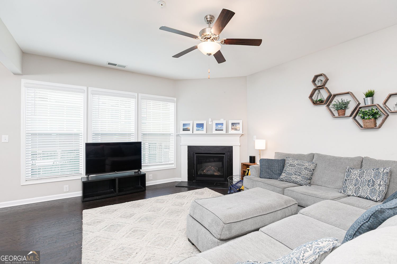 584 Bright Street Marietta - Photo 9