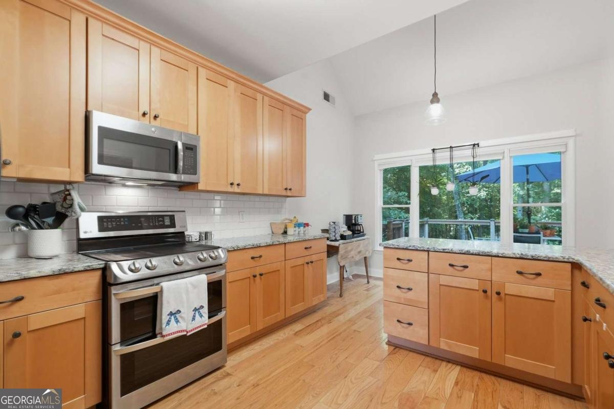 110 Copper Ridge Drive Woodstock - Photo 13