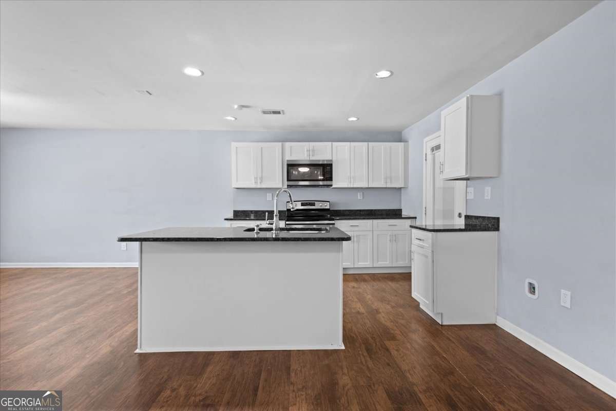 255 Hummingbird Way Riverdale - Photo 10