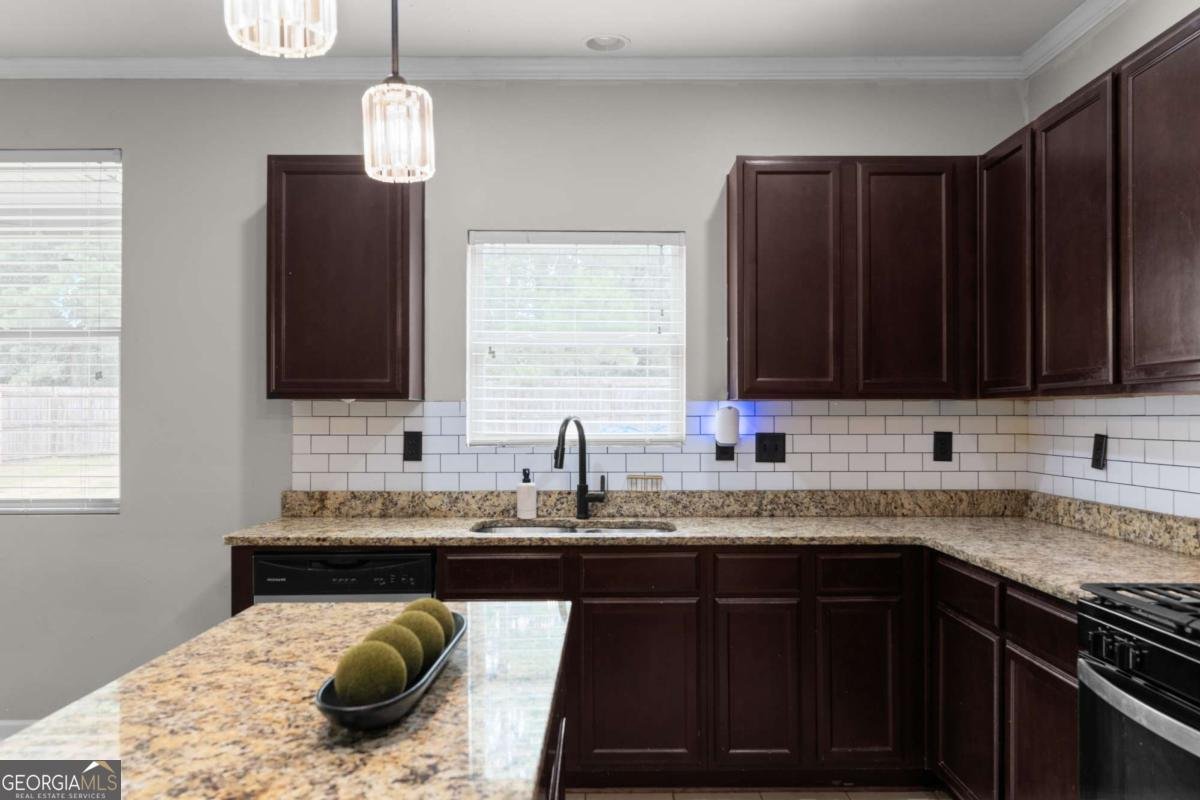 210 Silver Willow Walk Covington - Photo 18