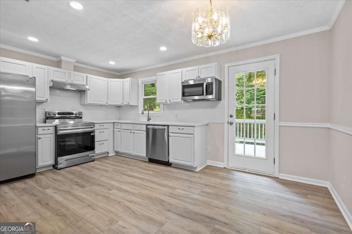 394 Burr Oak Court Lawrenceville - Photo 14
