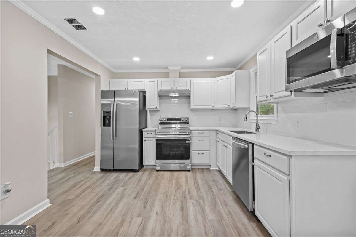 394 Burr Oak Court Lawrenceville - Photo 15