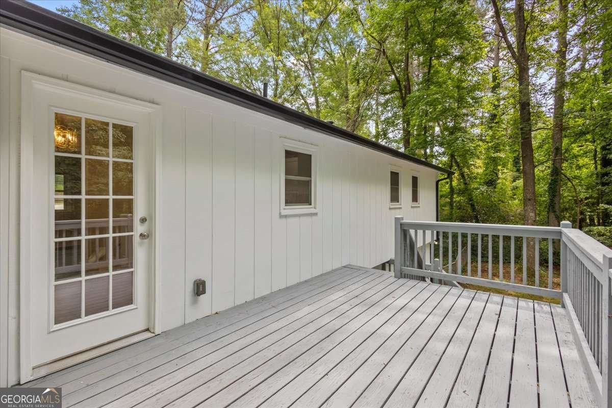 394 Burr Oak Court Lawrenceville - Photo 39