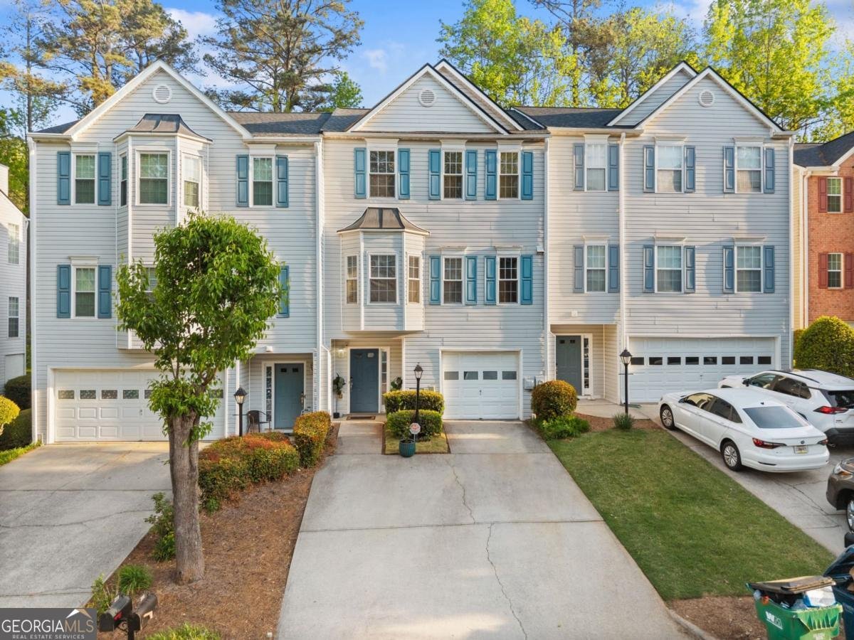 200 Abbotts Mill Drive Johns Creek - main photo