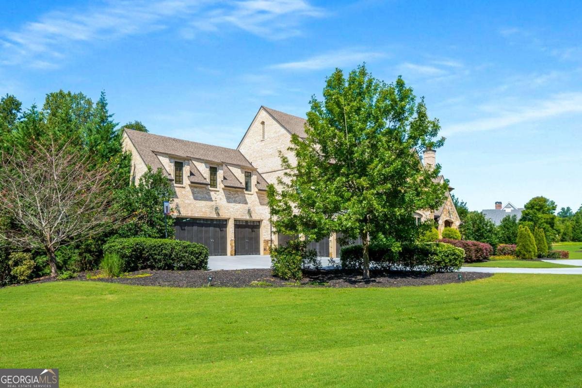 2340 Thisel Down Drive Statham - Photo 9