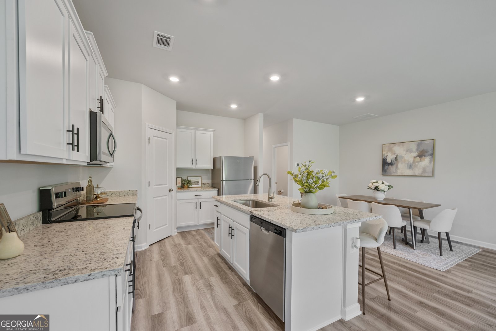 3964 Hidden River Lane Oakwood - Photo 12