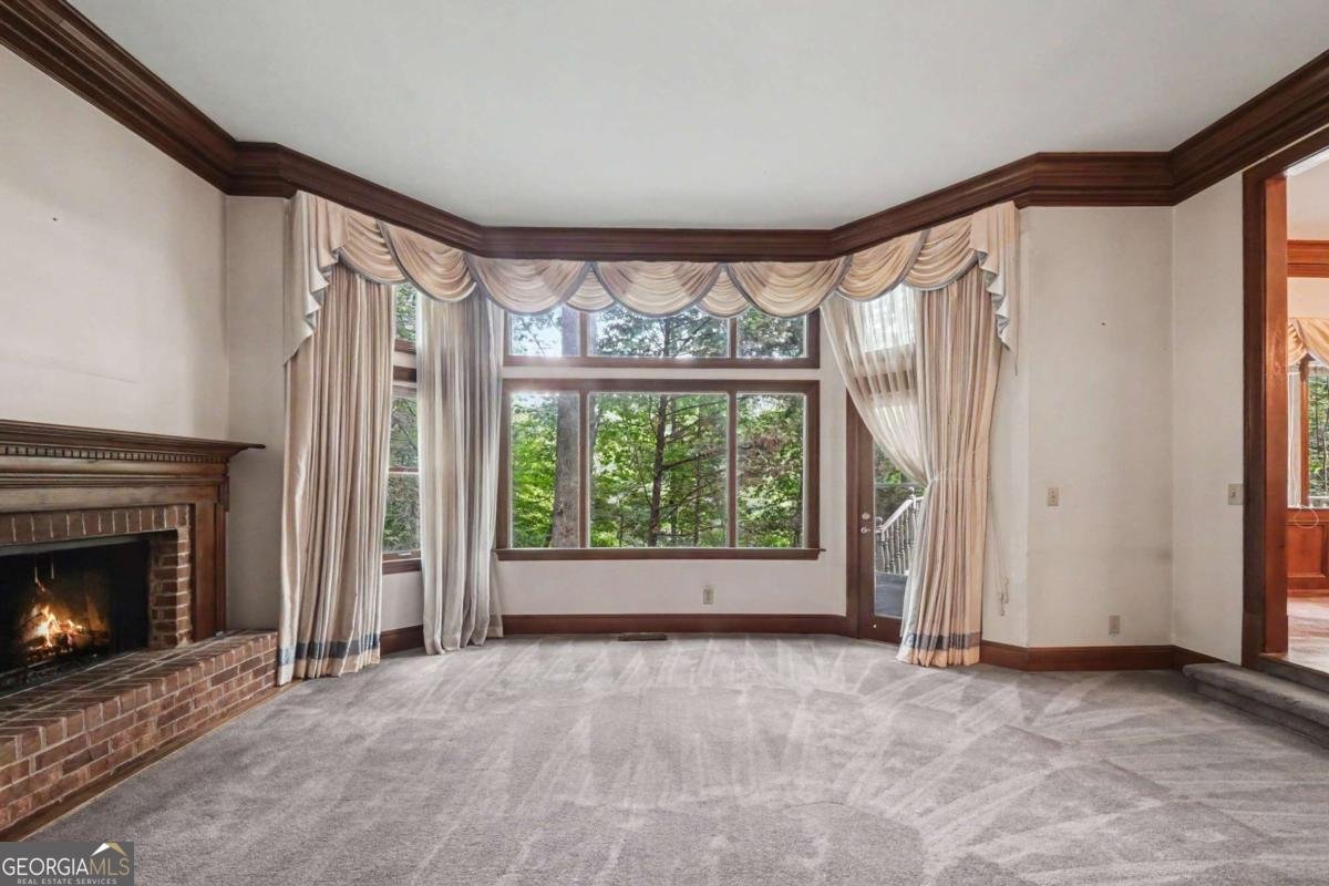6415 River Chase Circle Sandy Springs - Photo 8