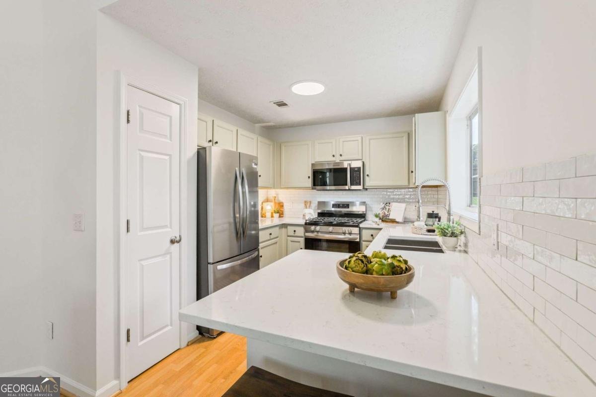 3281 Avensong Village Circle Milton - Photo 15