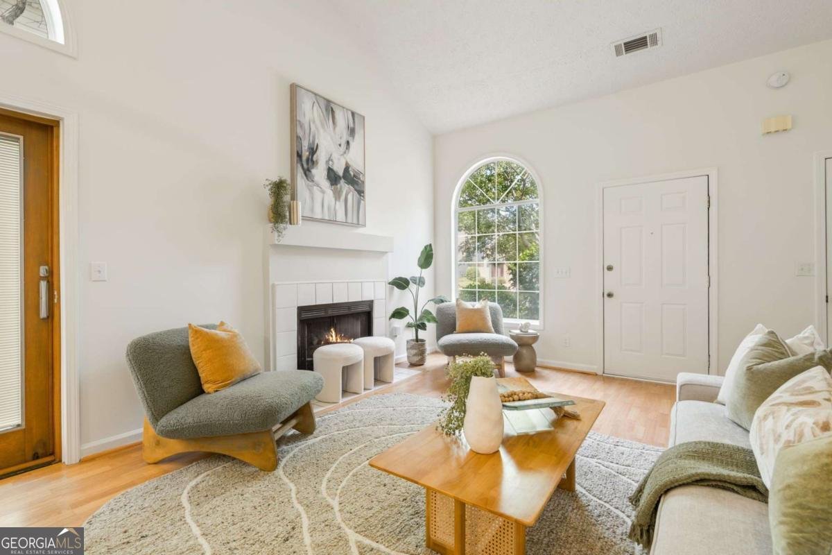 3281 Avensong Village Circle Milton - Photo 6