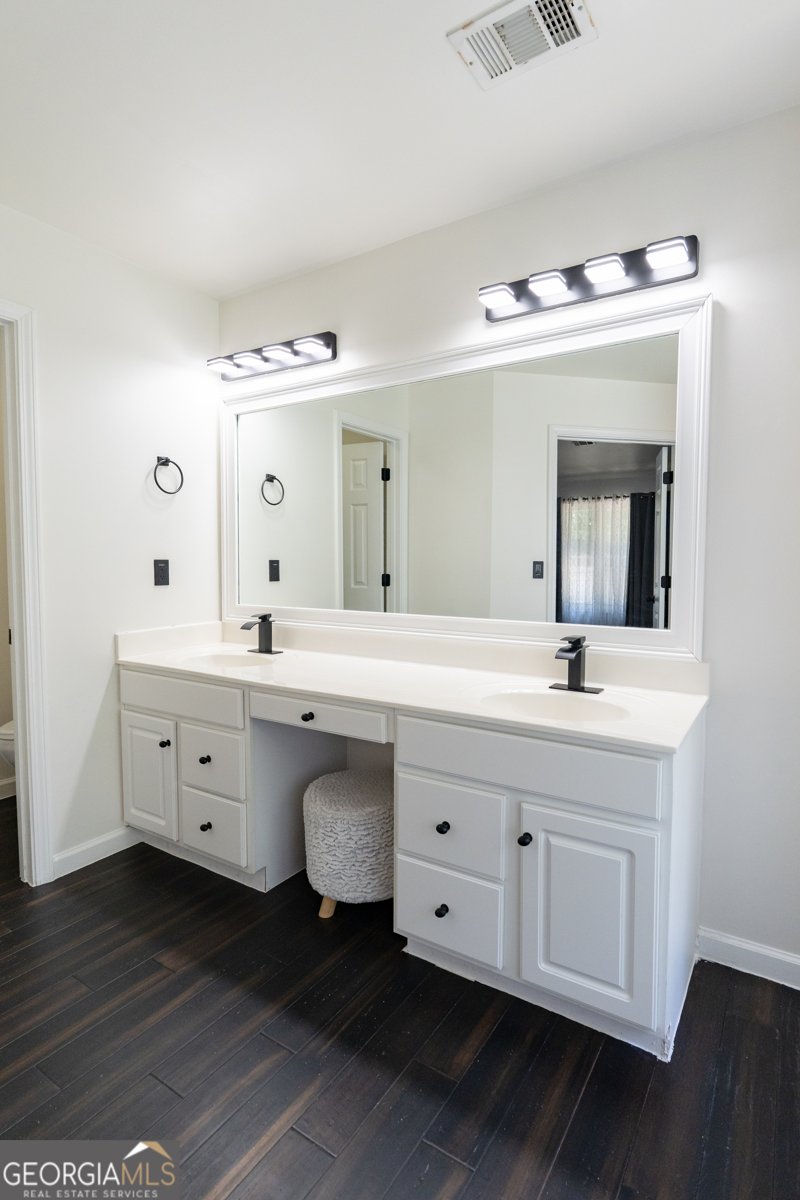 2400 Kirkstone Court Buford - Photo 38
