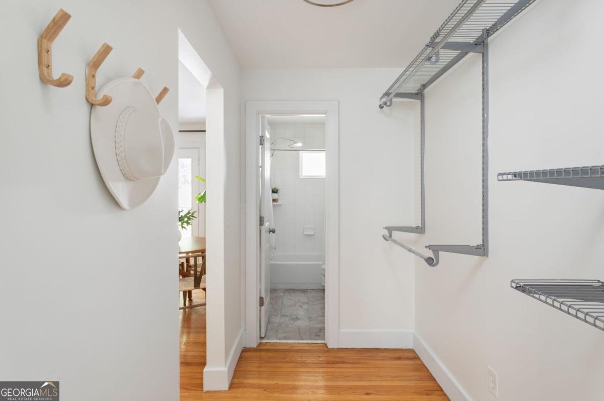 2023 Oakview Road Atlanta - Photo 11